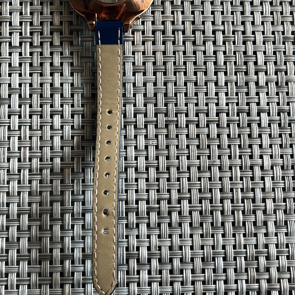 Sekonda Ladies Watch - Picture 6 of 7